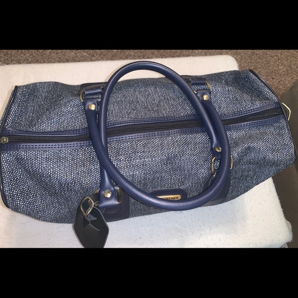Vintage Saks Fifth Ave Duffle Bag - Picture 4 of 7
